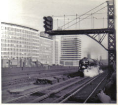 
60532 'Blue Peter' at Vauxhall Station, August 1966